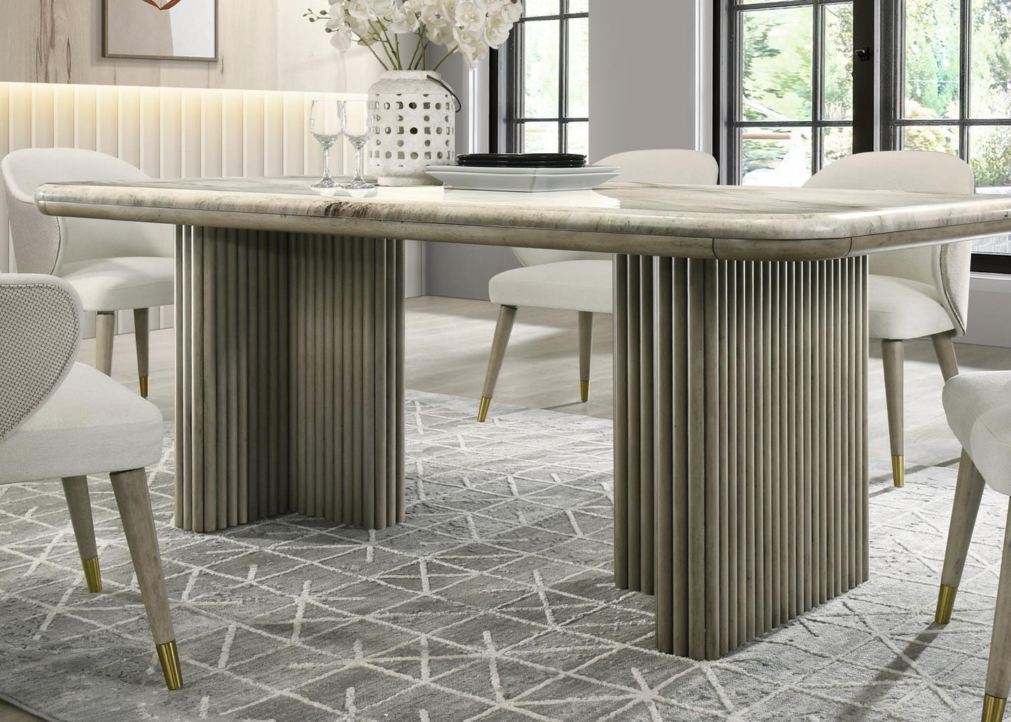 D070 - Dining Room Set