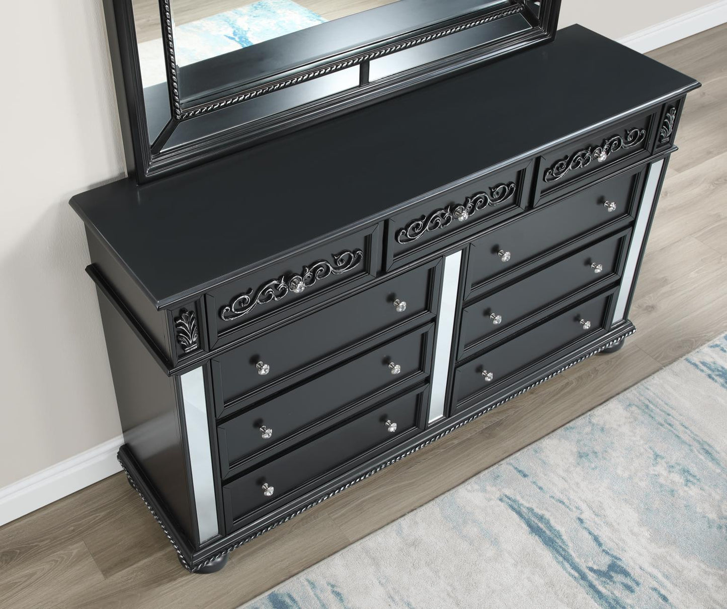 B091 - Bedroom Set