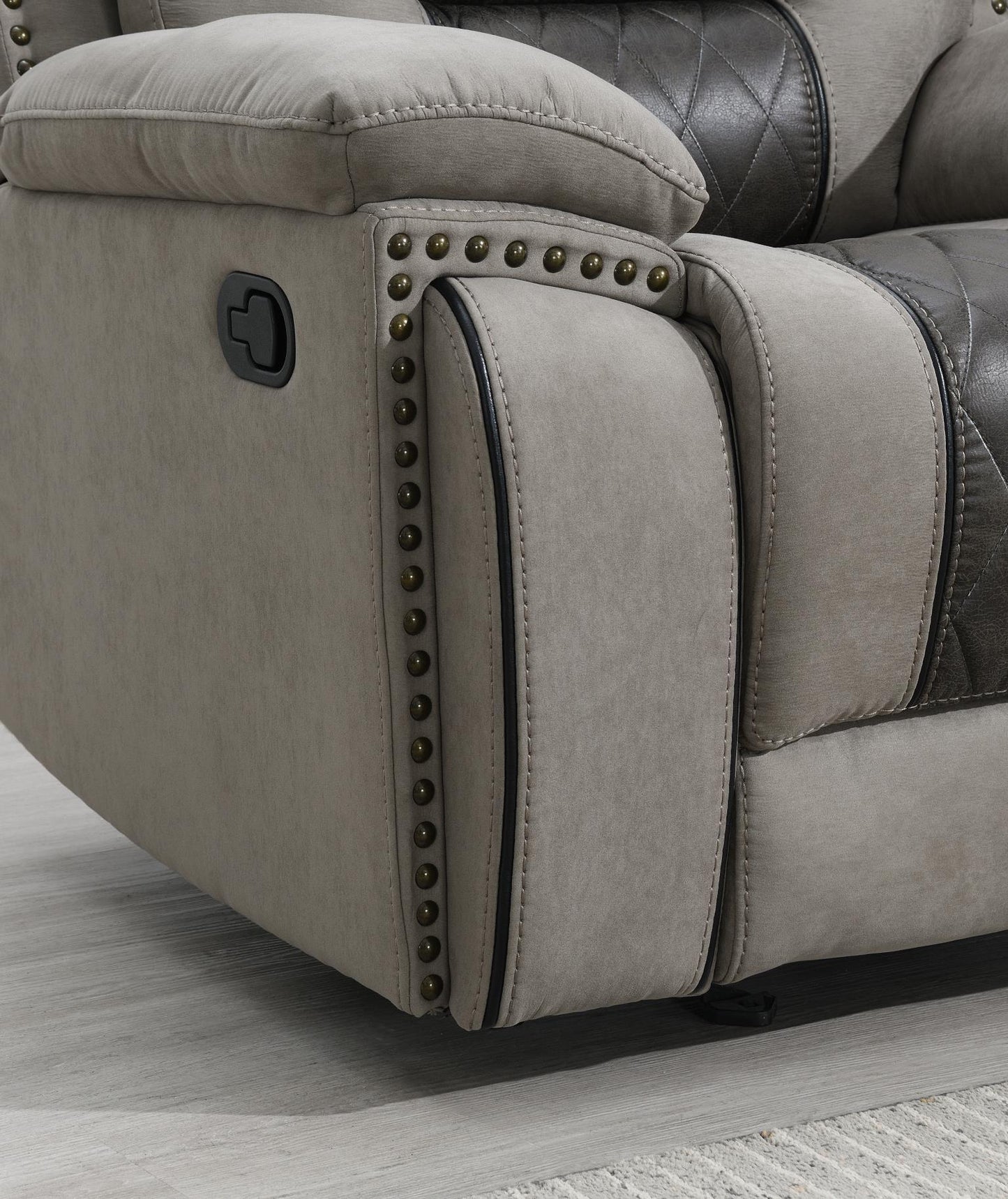 U142 - Living Room Set