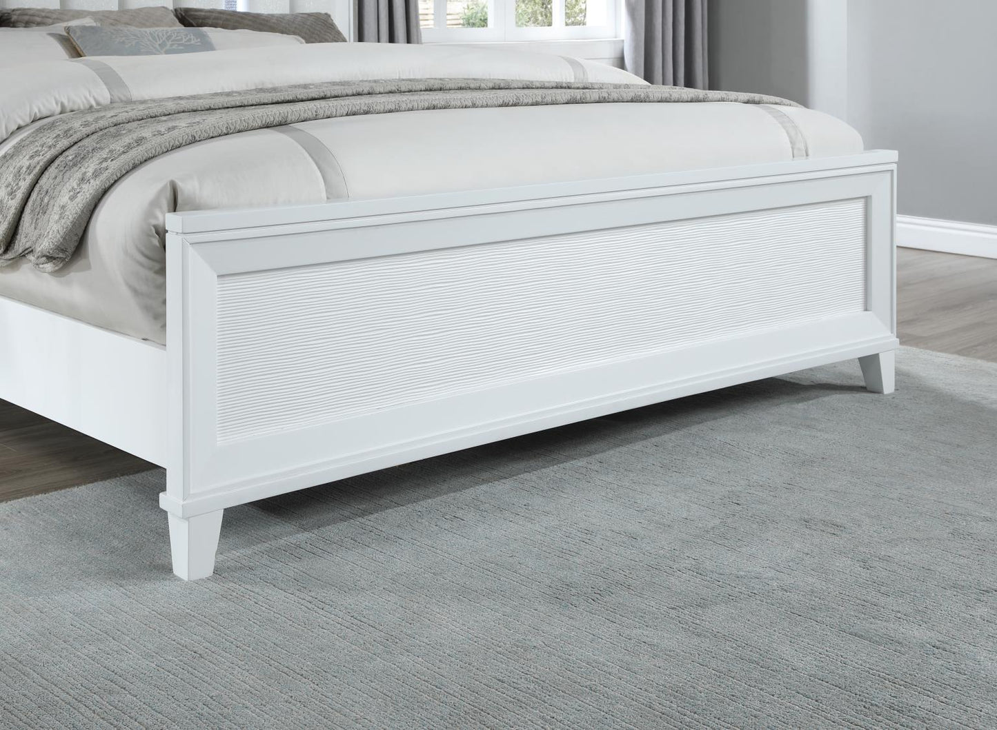 B240 - Bedroom Set