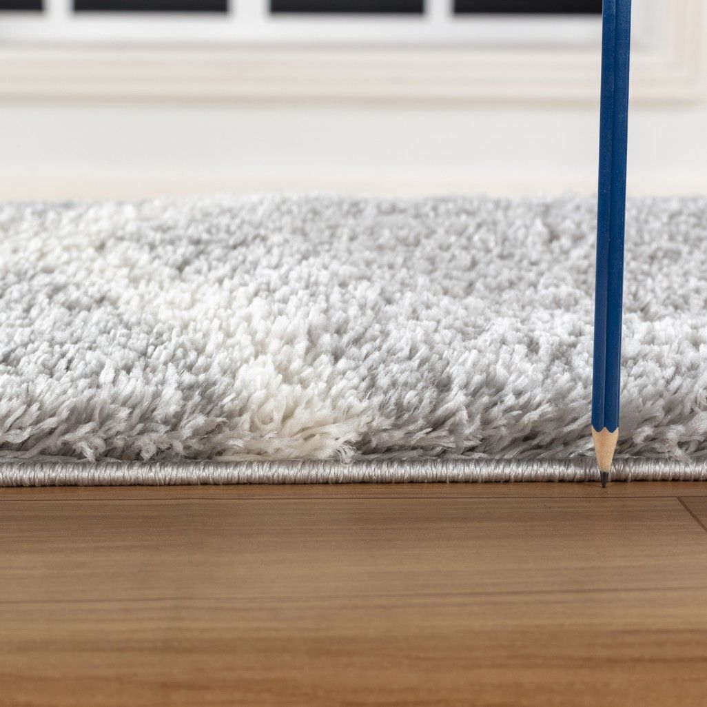 Loft Shag - 5' 3" X 7' Shaggy Area Rug - Gray