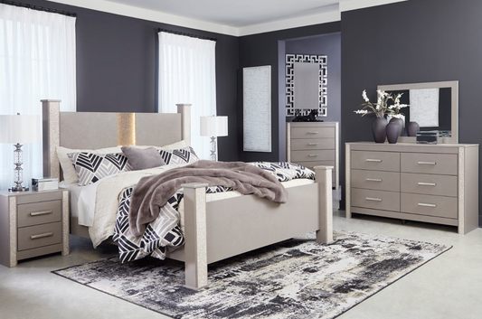 Contemporary 5-Piece King Poster Bedroom Set