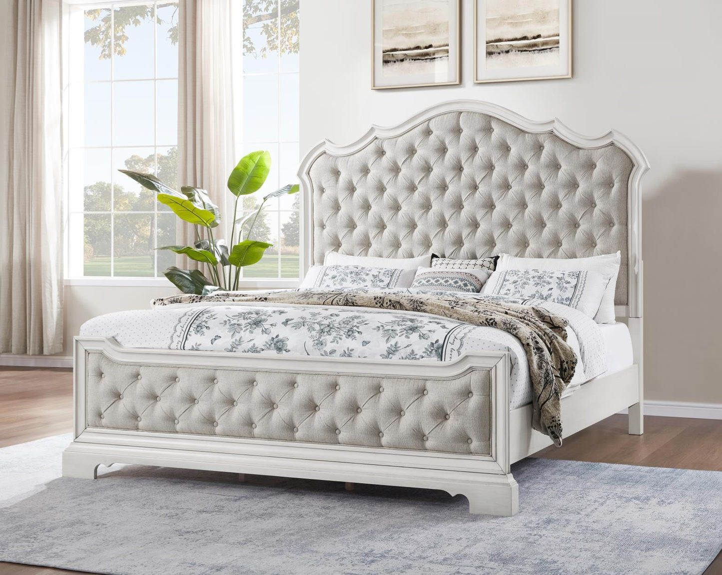B072 - Bedroom Set