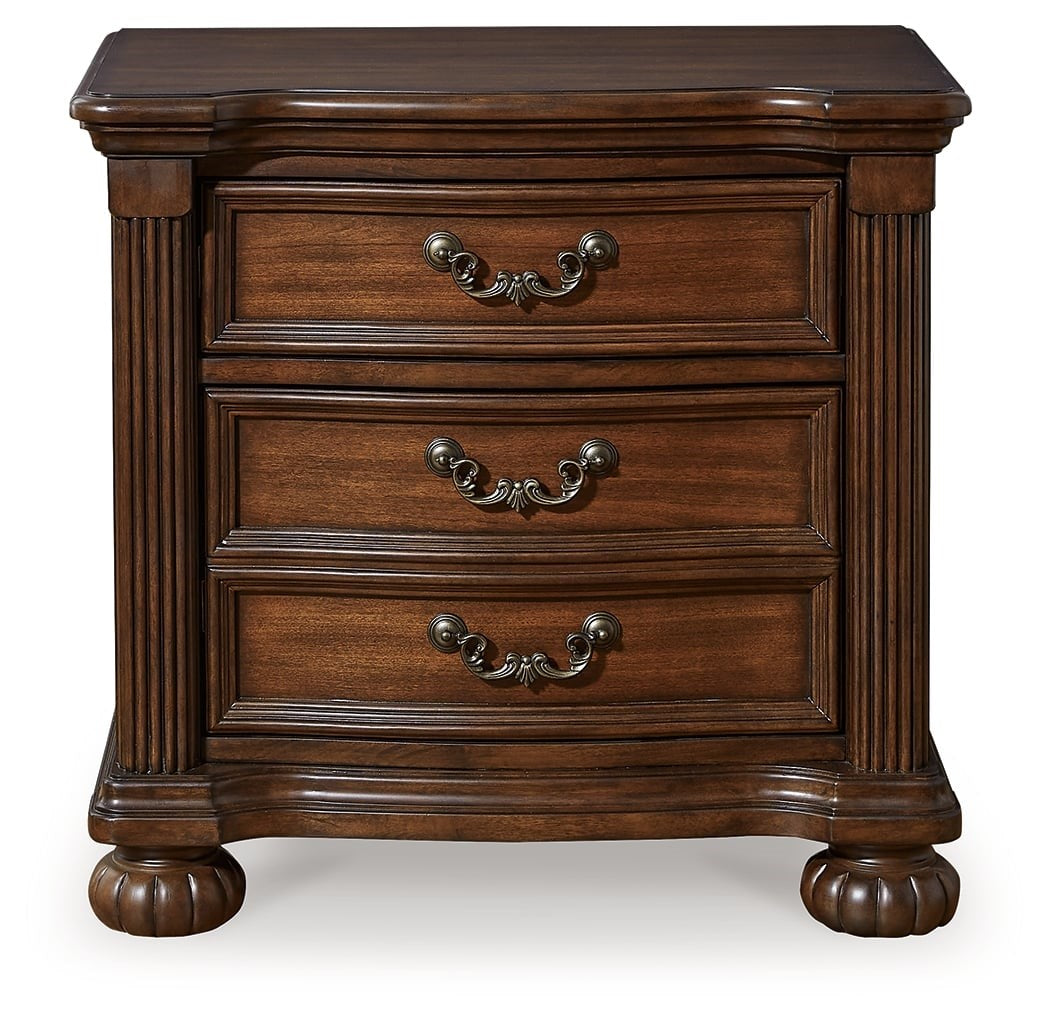 Traditional 3-Drawer Nightstand with Hidden Pull-out Tray