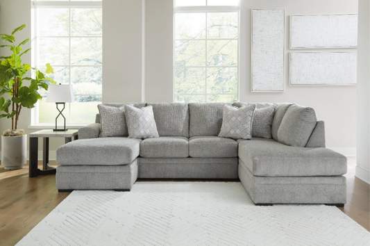 Signature Design by Ashley  Casselbury 2-Piece Sectional with Chaise