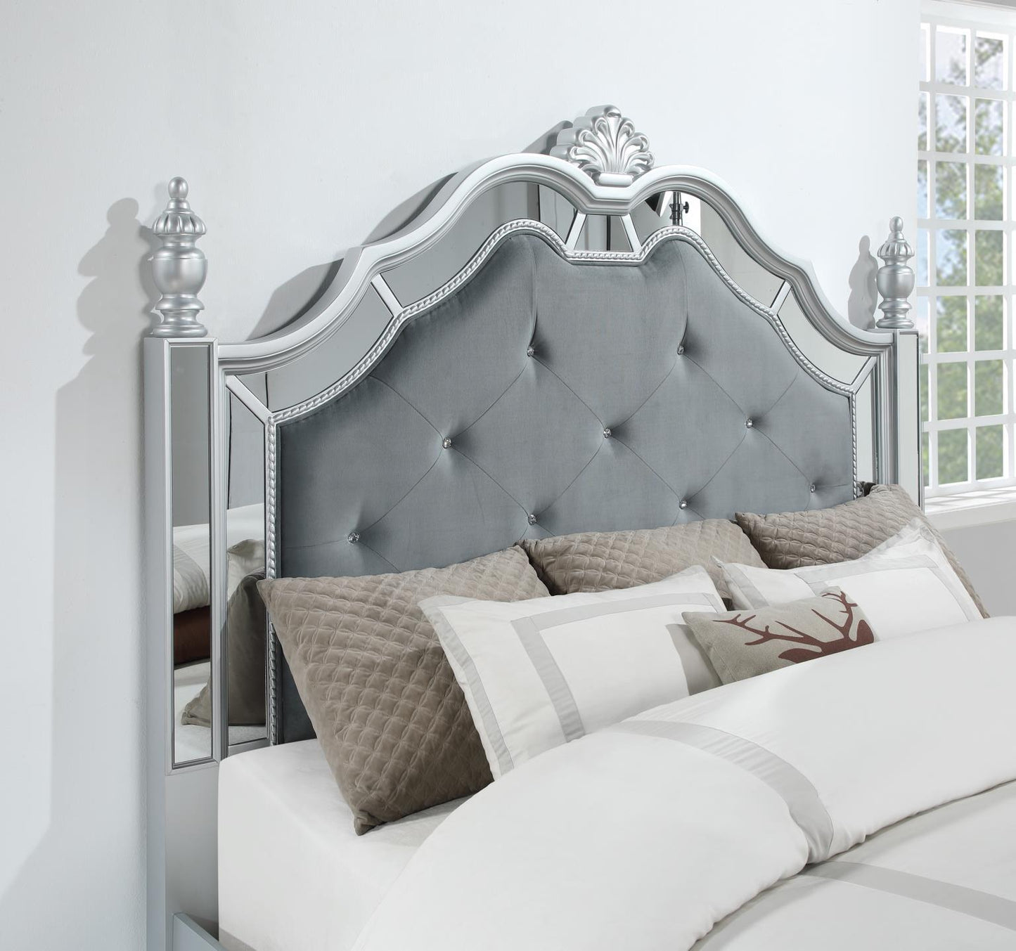B092 - Bed