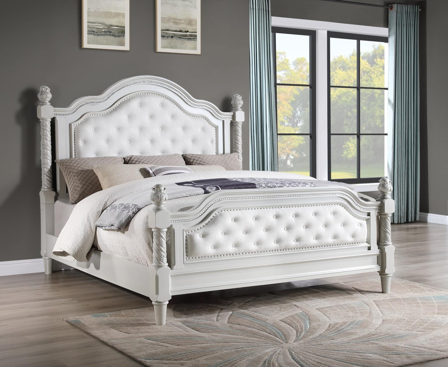 B033 - Bed