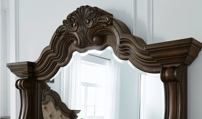 Traditional Bedroom Mirror