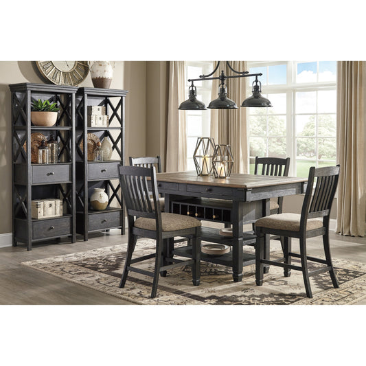 Casual Dining Room Group