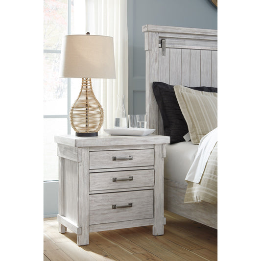 Relaxed Vintage 3-Drawer Nightstand