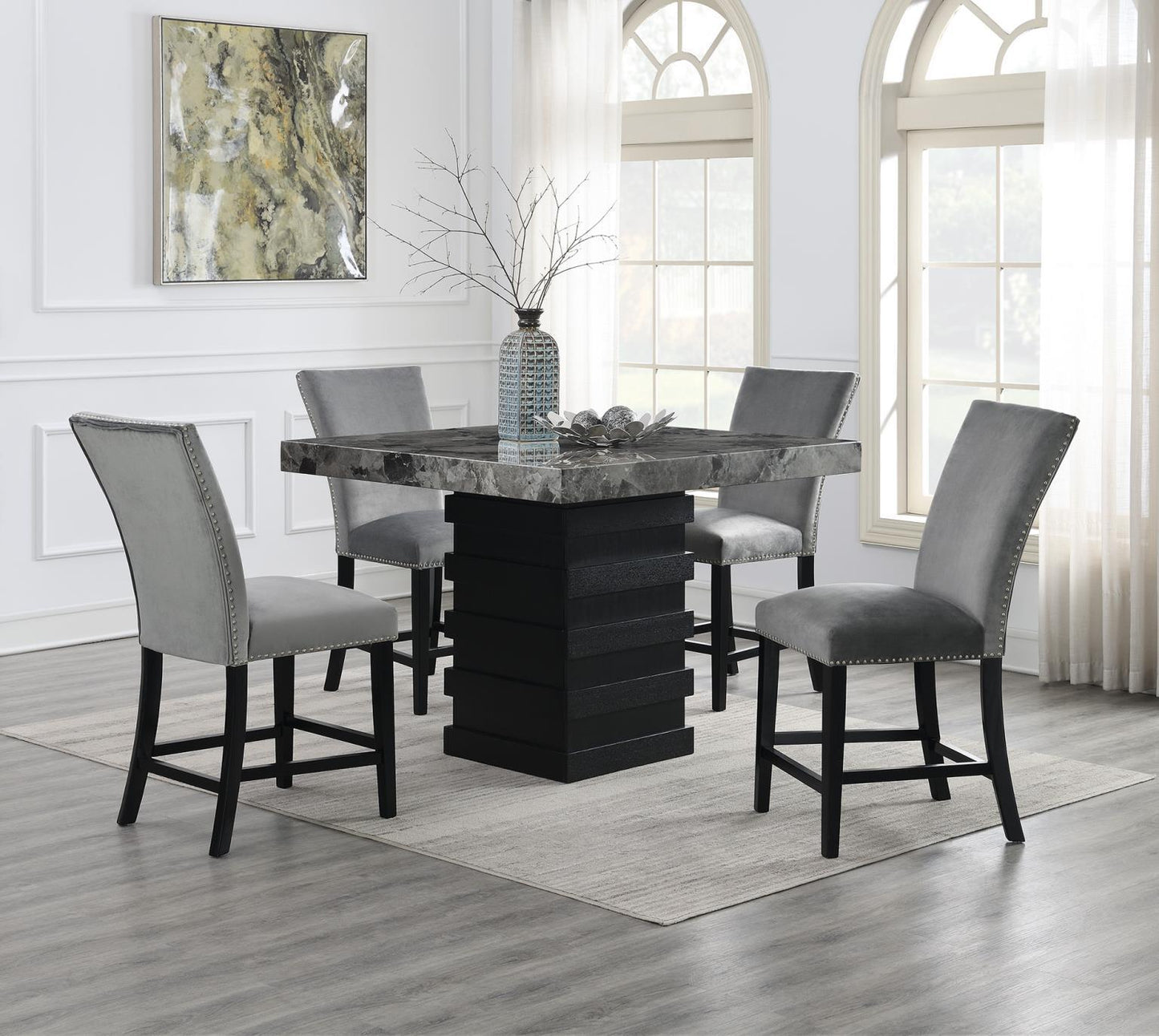 D136 - Dining Room Set With 4 Faux Leather Chairs