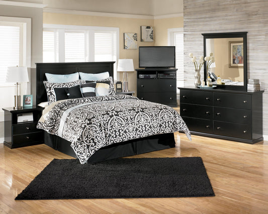 Casual 4-Piece California King Bedroom Set