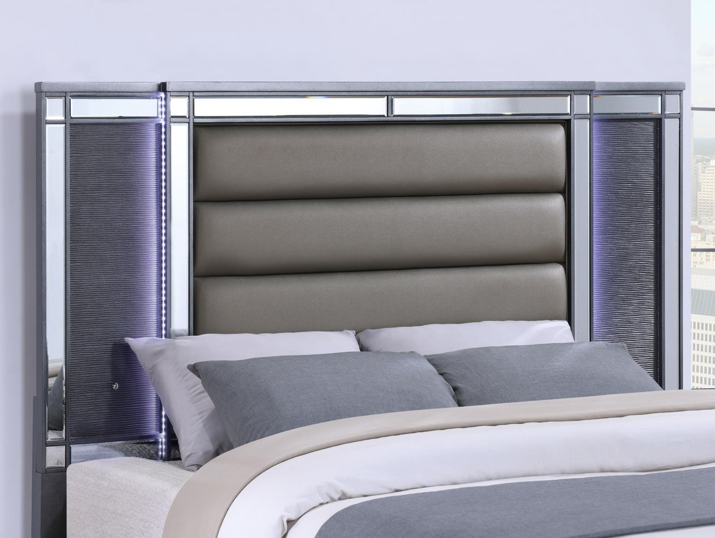 B223 - Bedroom Set