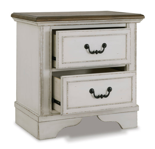 Traditional 2-Drawer Nightstand