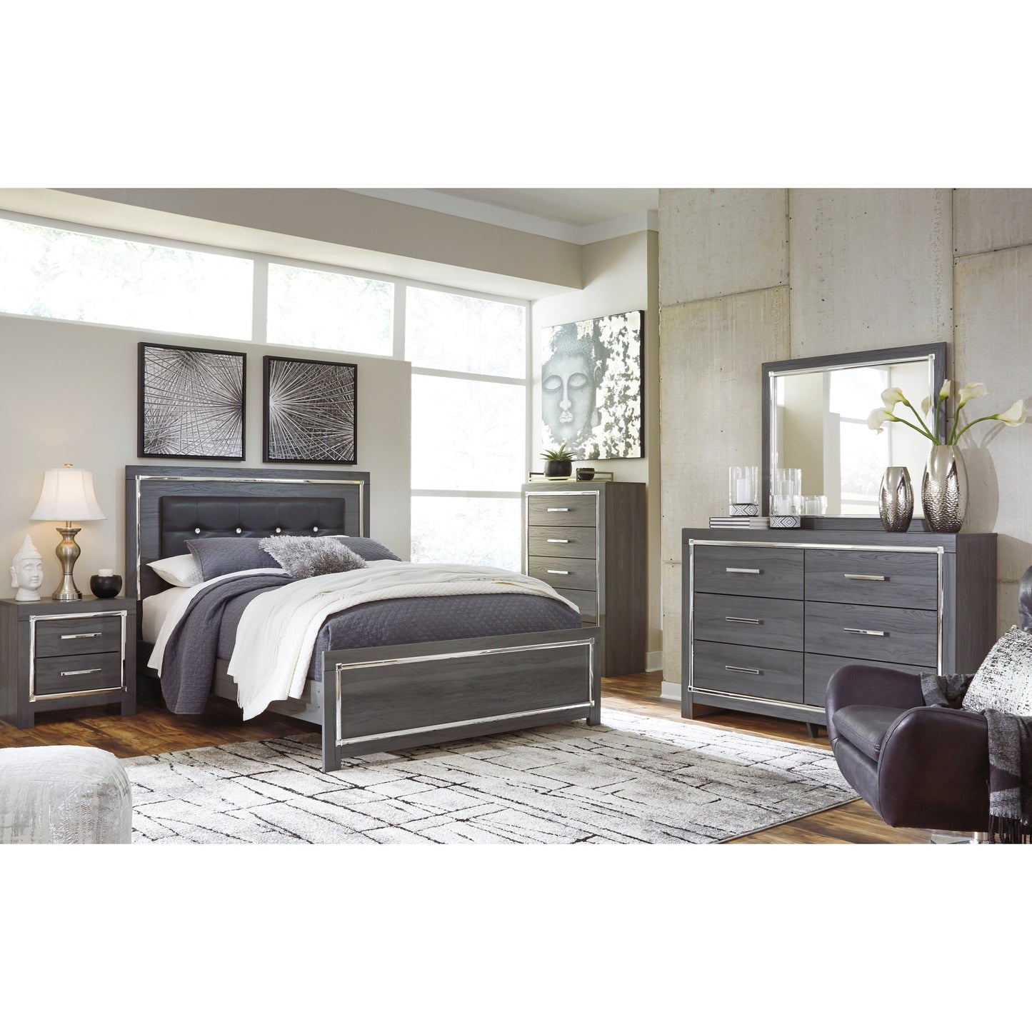 Glam 6 Drawer Dresser with Metal Accenting