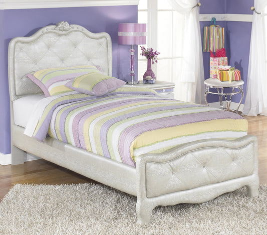 Twin Upholstered Bed in Silver Peal Faux Gator Finish