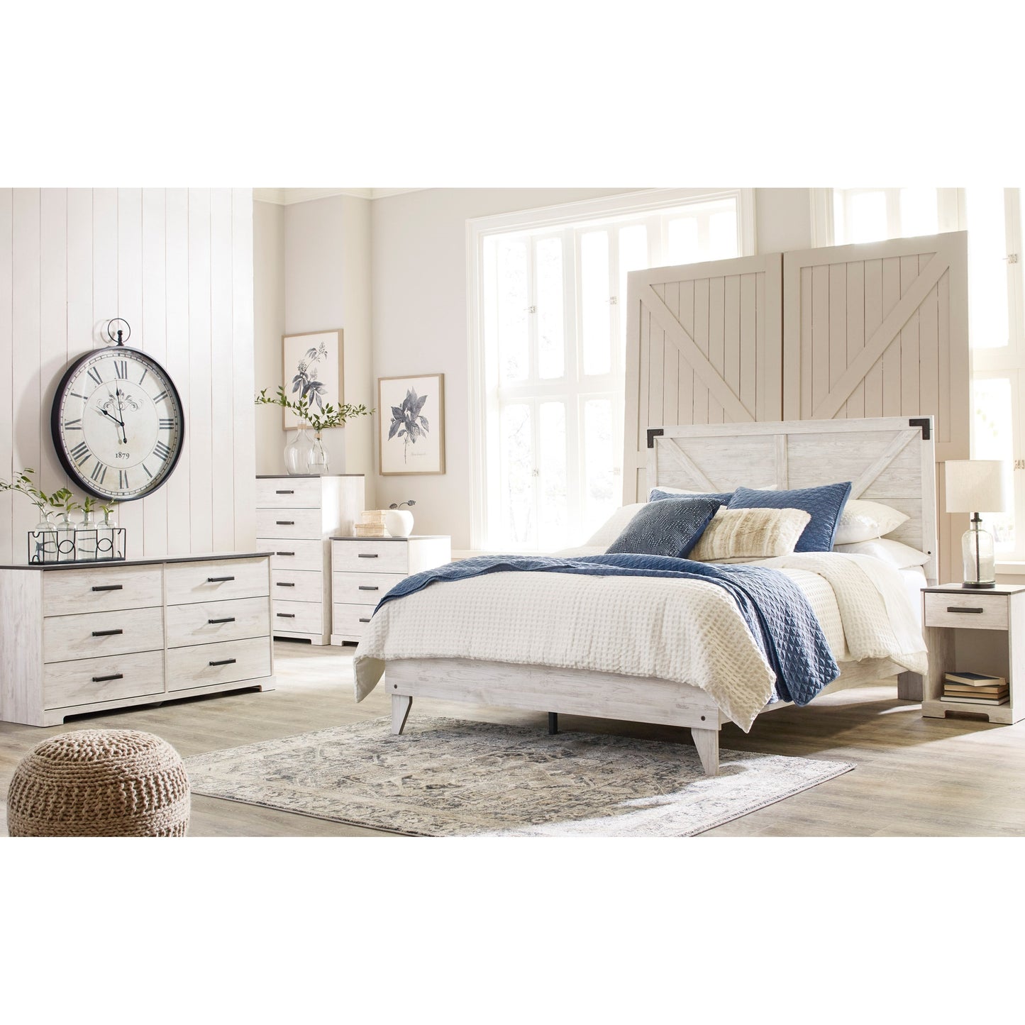 Farmhouse Queen Platform Bed with Panel Headboard